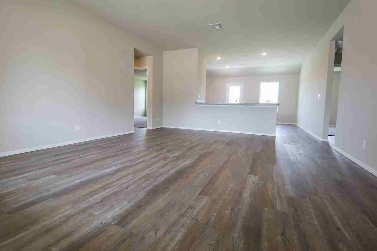 16429 S 85th East Ave - Photo 6 of 31