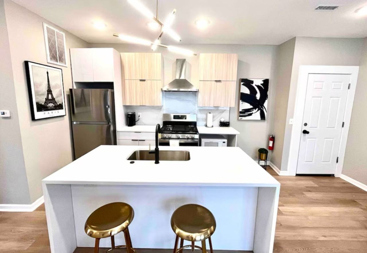 3829-31 Atlantic Ave - Photo 4 of 30