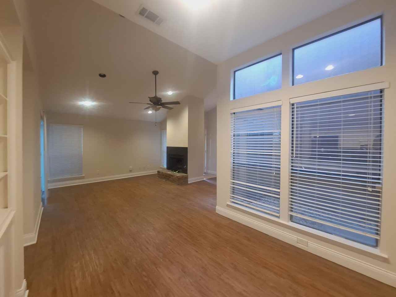 3025 Westforest Dr - Photo 4 of 16