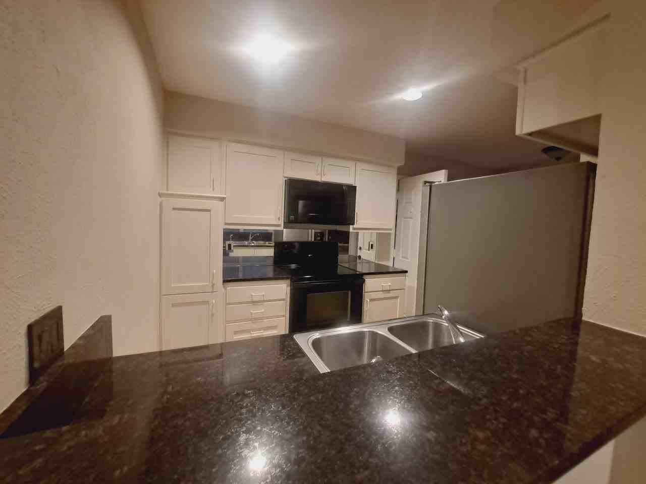 3025 Westforest Dr - Photo 7 of 16