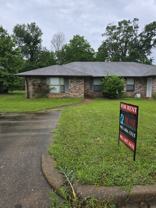 16044 Pawnee Dr - Photo 1 of 1