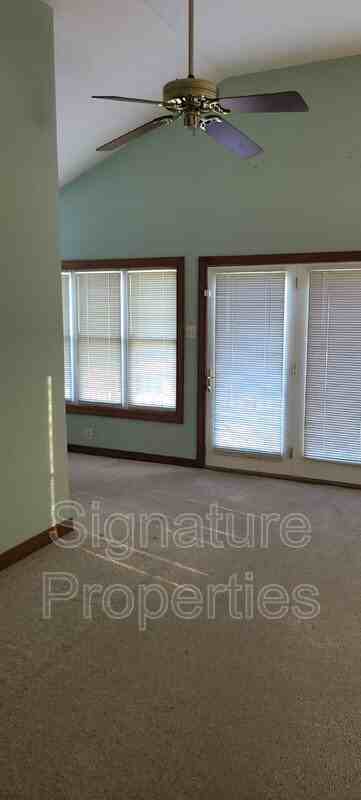 4411 Darbytown Rd - Photo 4 of 13