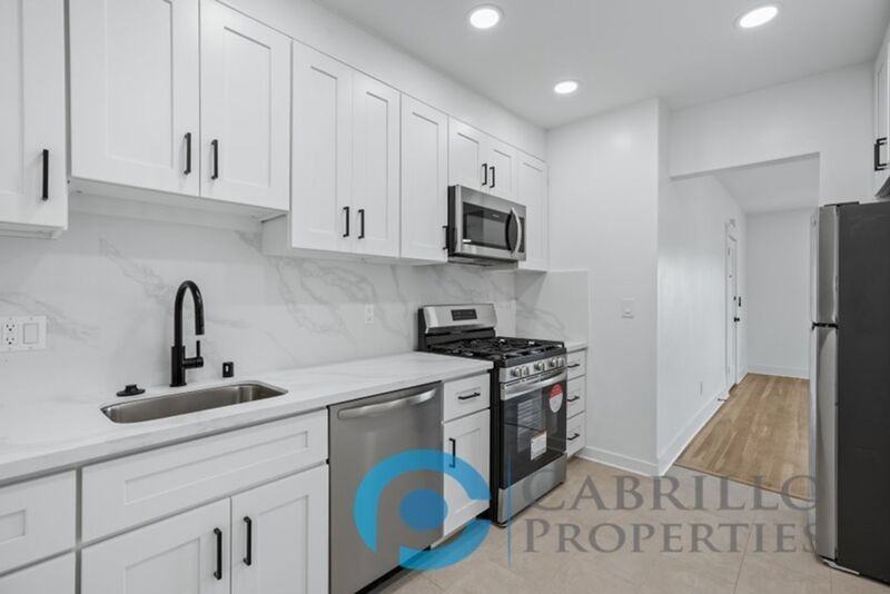 128 Kalmia St #5