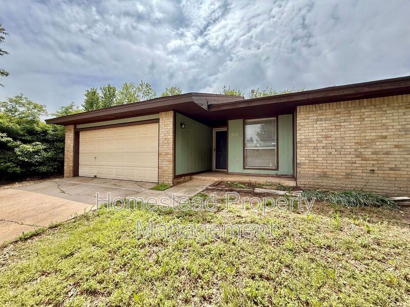 9005 N Shannon Ave - Photo 2 of 14