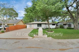 1906 Airline Dr - Photo 1 of 1