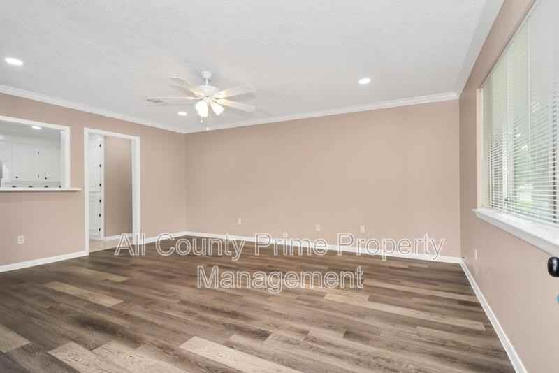 1906 Airline Dr - Photo 3 of 25