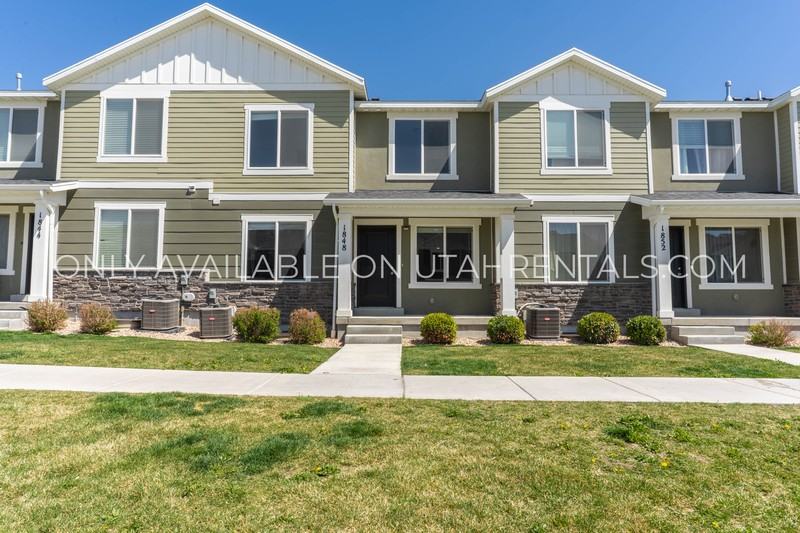 1848 Sw - Photo 2 of 33