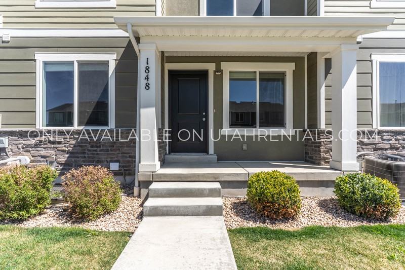 1848 Sw - Photo 3 of 33