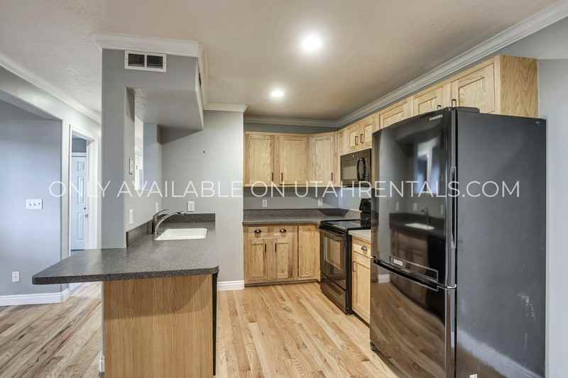 151 South 600 West #51 - Photo 2 of 19