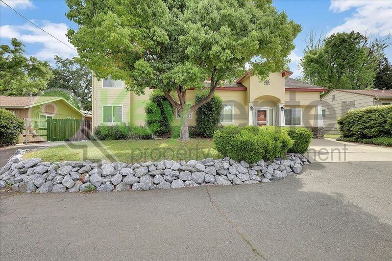 7428 April St - Photo 2 of 50