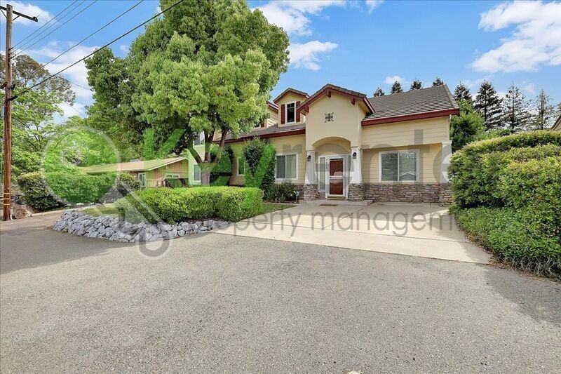 7428 April St - Photo 3 of 50