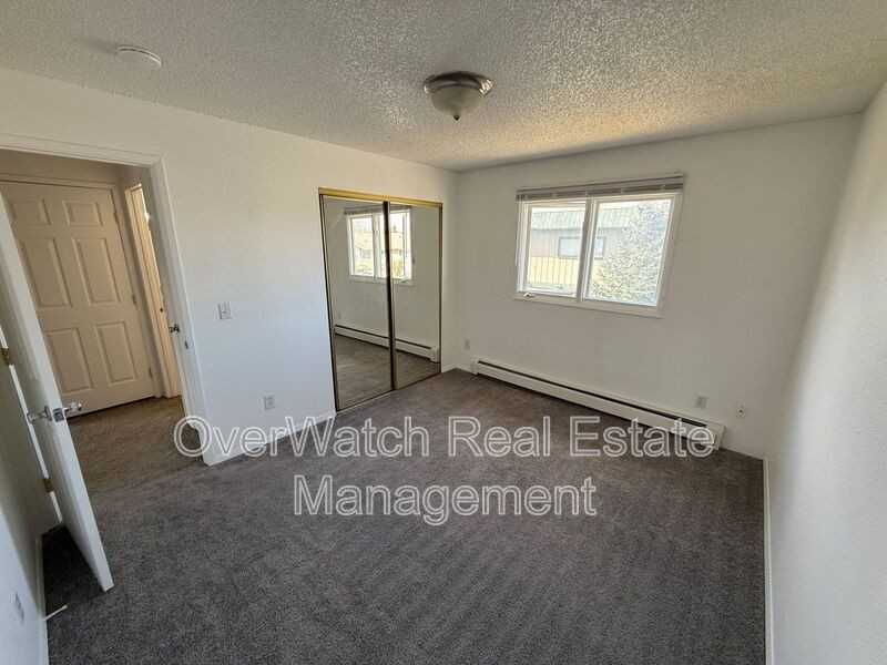 4200 Florina St #6 - Photo 4 of 9