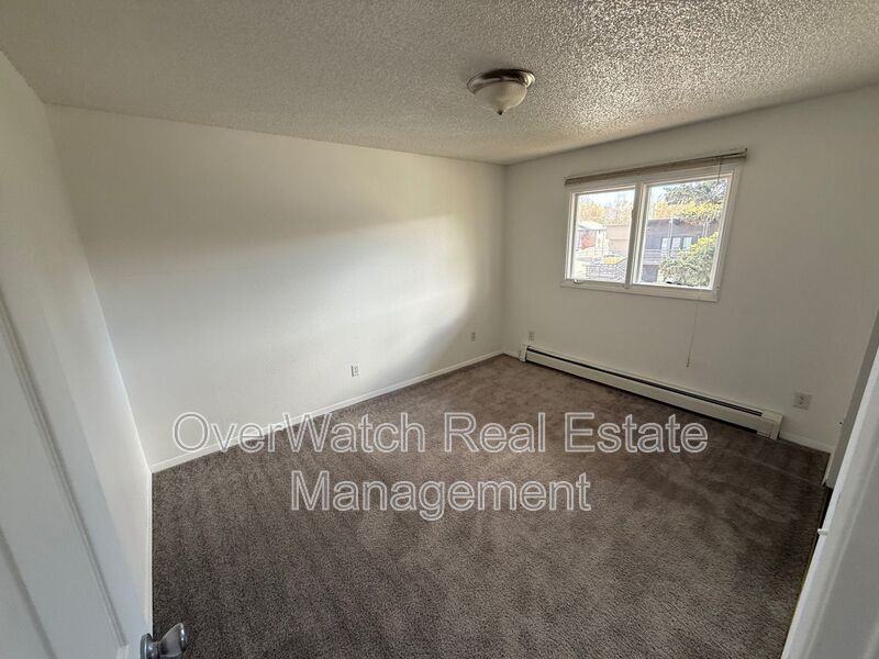 4200 Florina St #6 - Photo 6 of 9