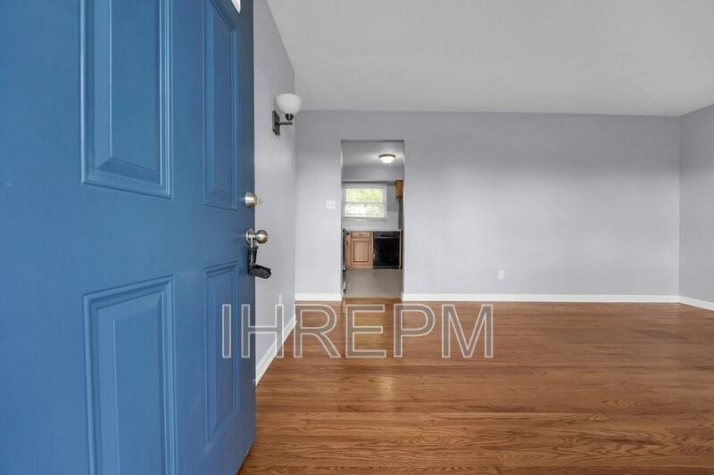 6295 Faircrest Rd - Photo 2 of 23