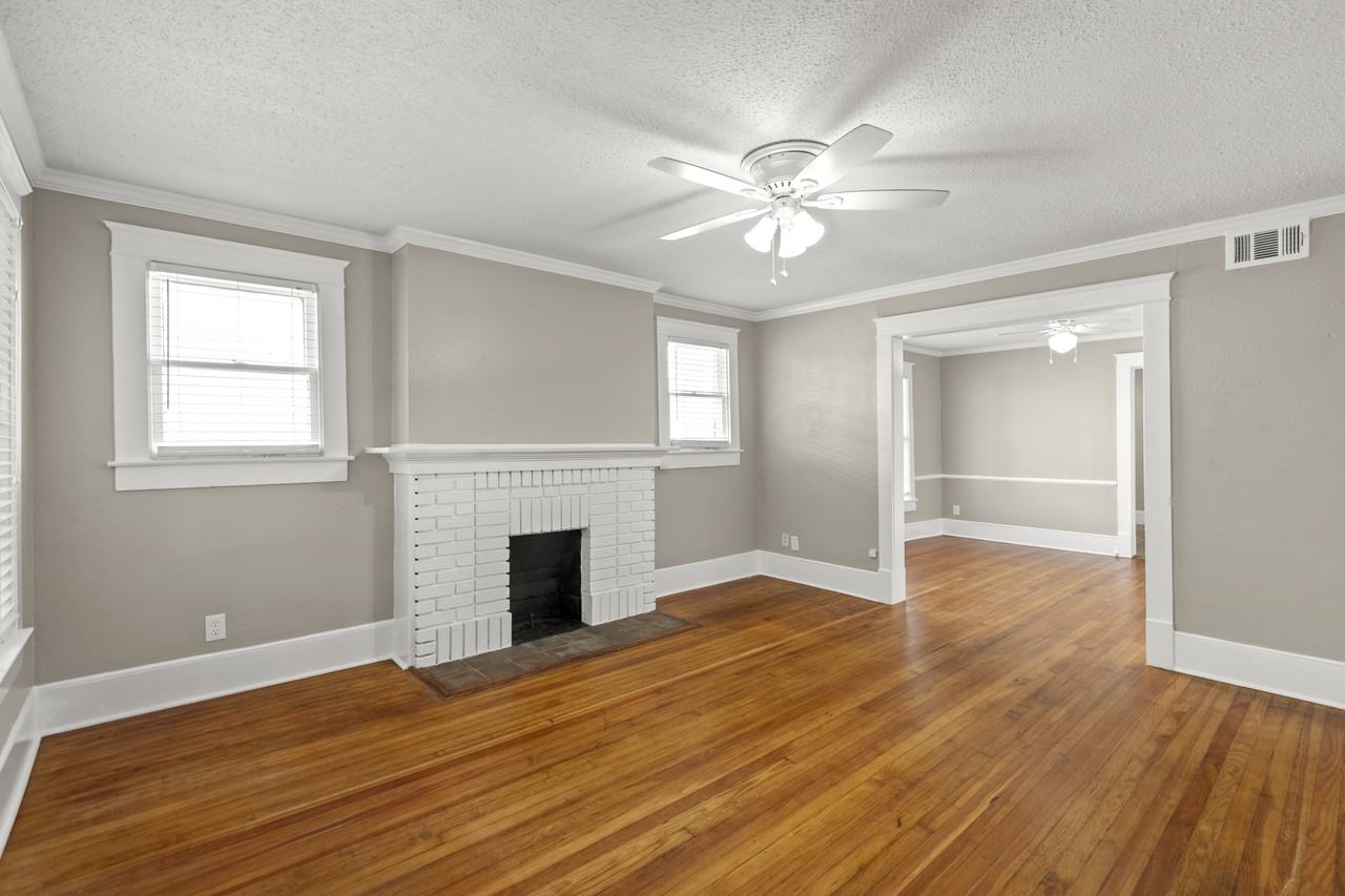 100 N Edgefield Ave - Photo 3 of 20