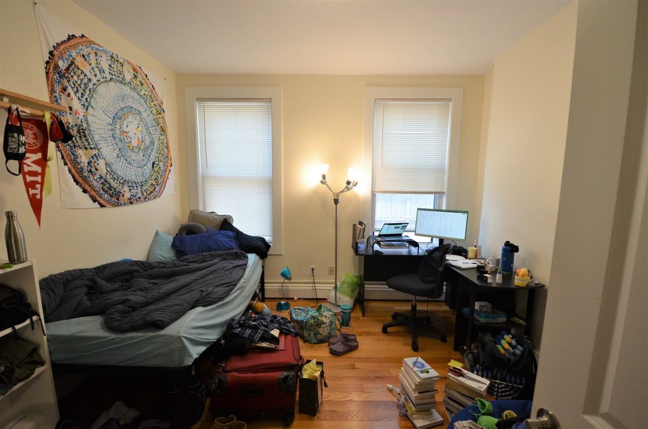 35 Brookline St #3 - Photo 7 of 34