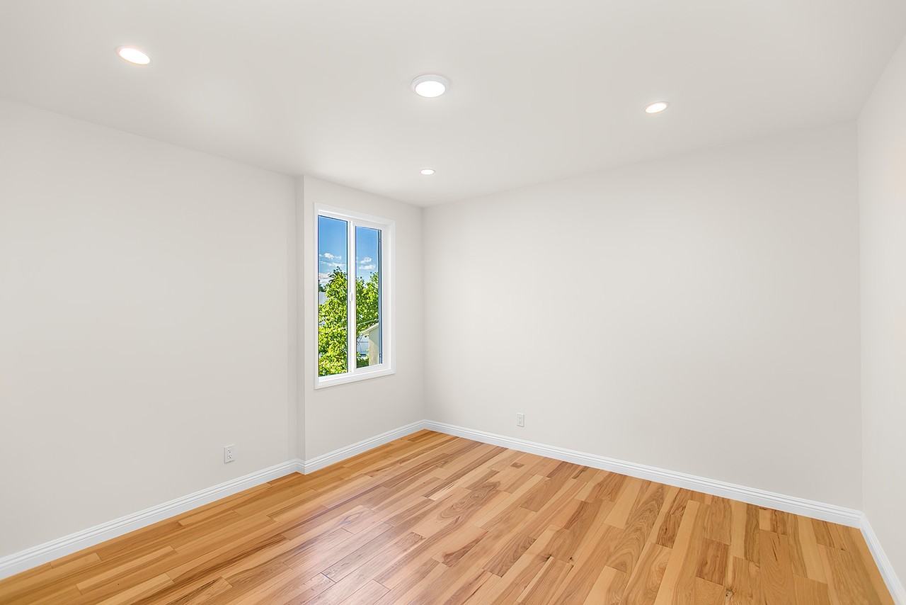1745 Selby Ave #20 - Photo 4 of 30