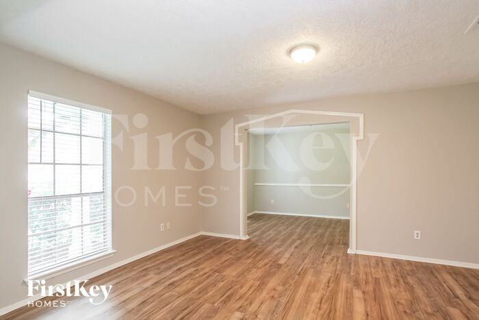 503 Brandywyne Dr - Photo 3 of 15