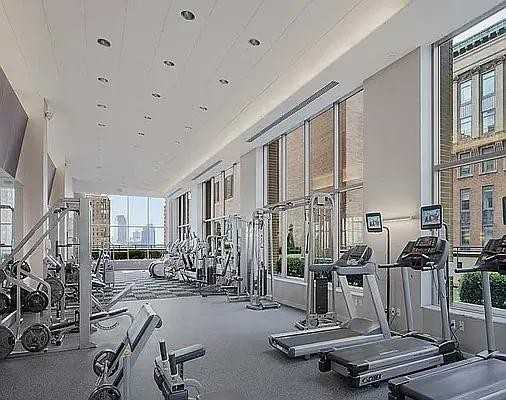 Washington St #8G - Photo 6 of 10