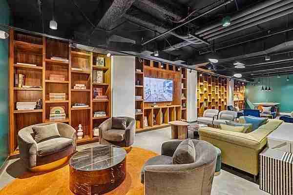 Broad St #0808 - Photo 6 of 15