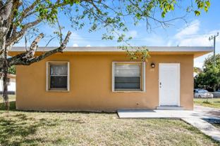 2814 Nw 6th St - Photo 1 of 1