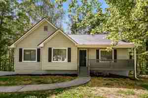 featured image of 580 Toonigh Rd