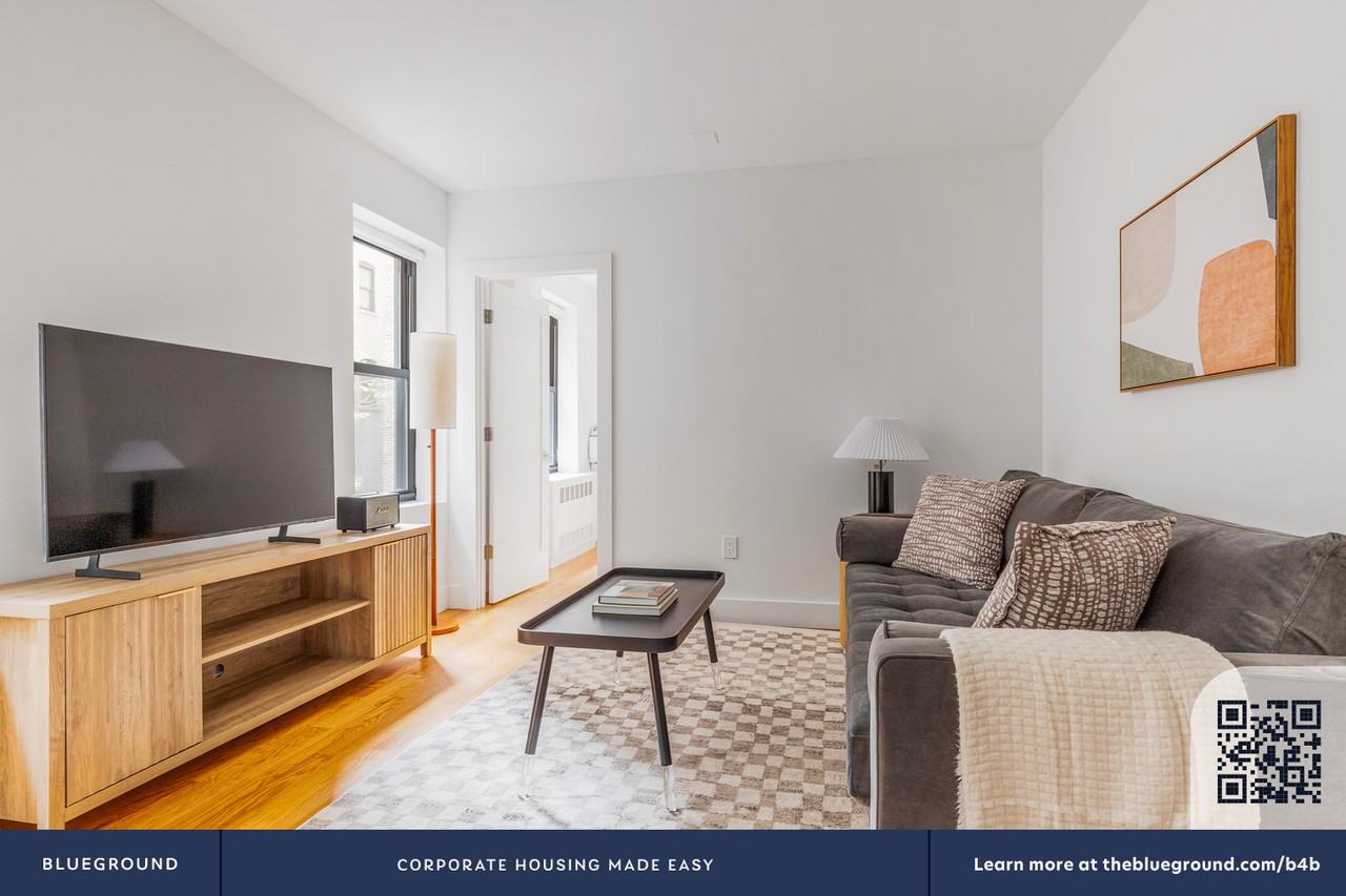 10 West 65th Street #1848 - Photo 6 of 26