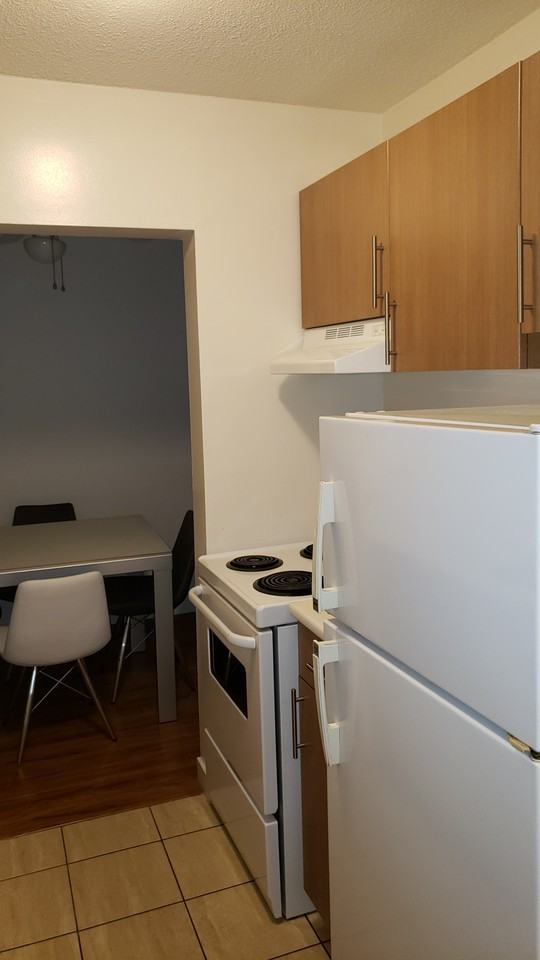 1165 West 13th Avenue #108 - Photo 5 of 9