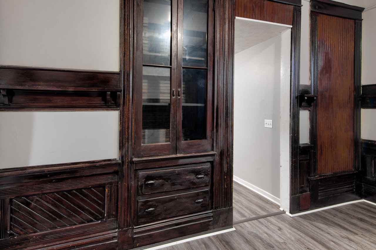 629 Swan St #B - Photo 5 of 14