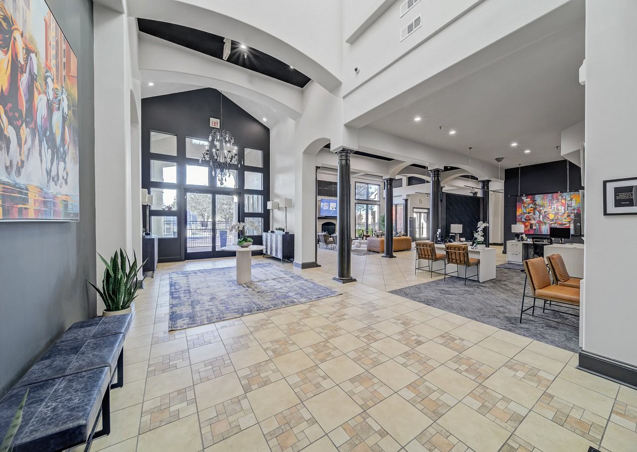 Grand Venetian at Las Colinas - Photo 4 of 50