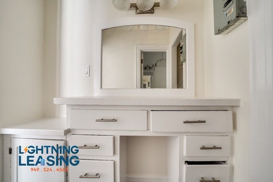 417 South Westlake Avenue #209B - Photo 6 of 17