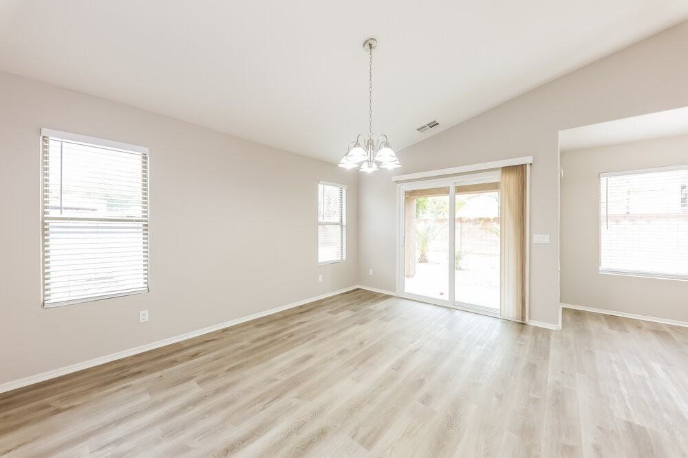 15350 W Lundberg St - Photo 7 of 16