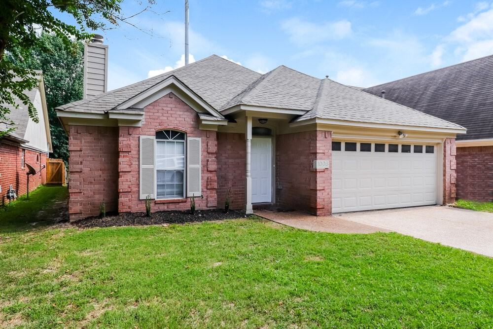 1006 Nolan Ln - Photo 3 of 14