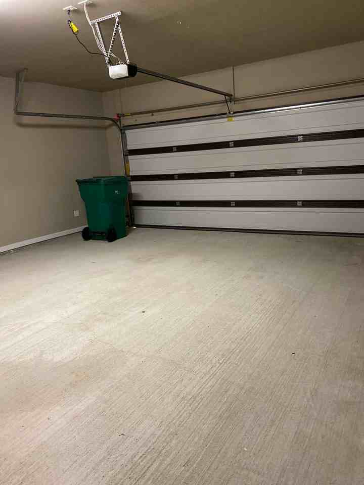 23319 Mango Dr - Photo 5 of 17