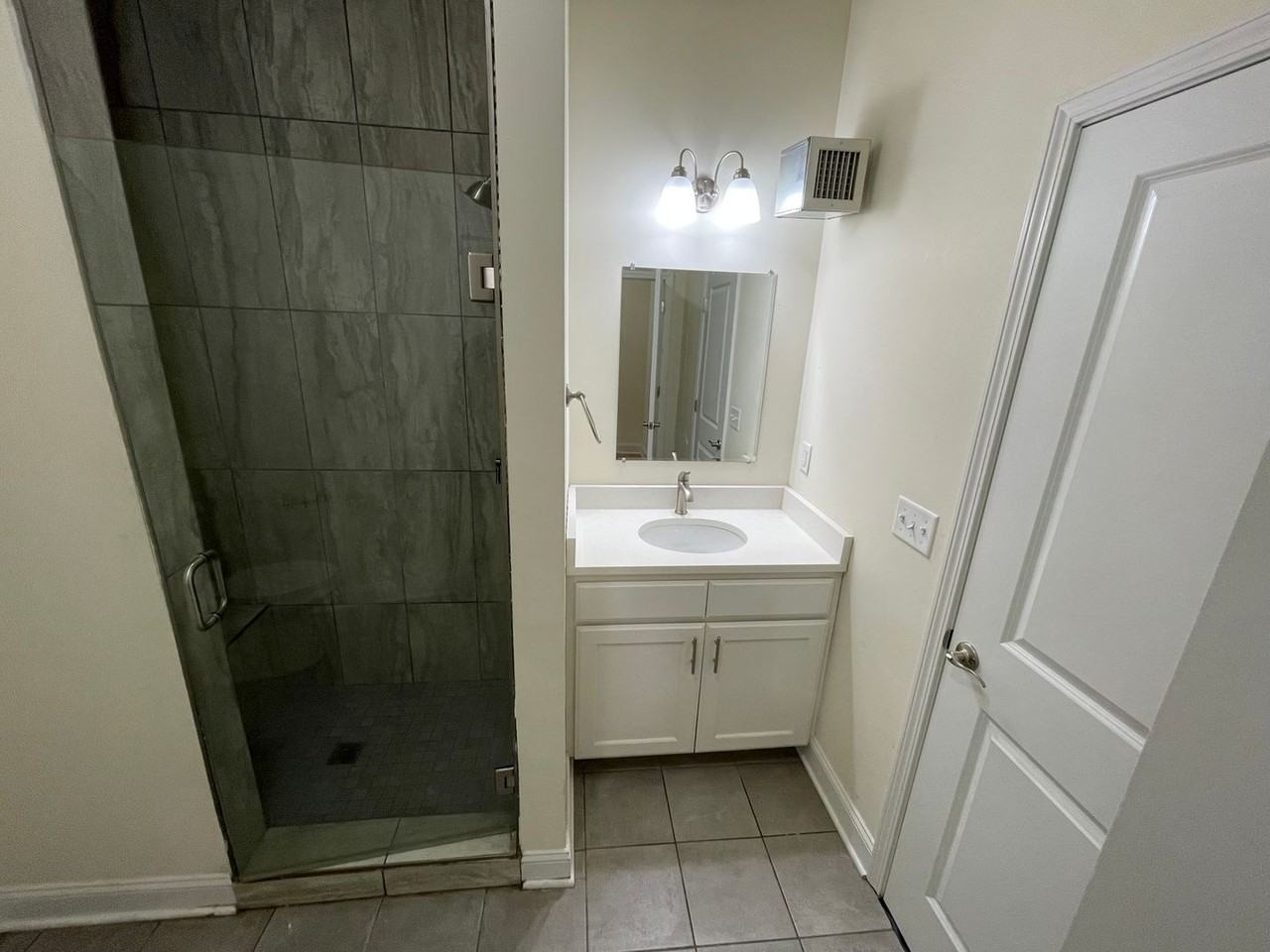 883 Broadway - Photo 7 of 19