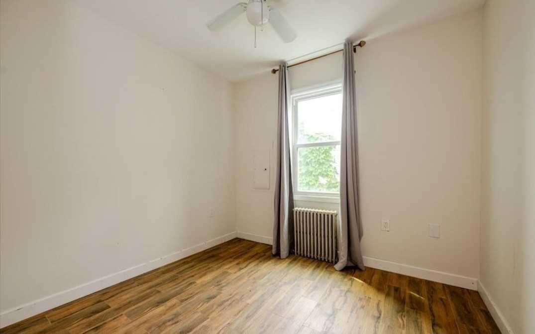 66 Minnesota Avenue - Photo 3 of 20