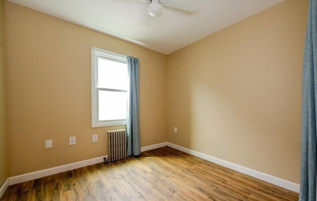 66 Minnesota Avenue - Photo 7 of 20