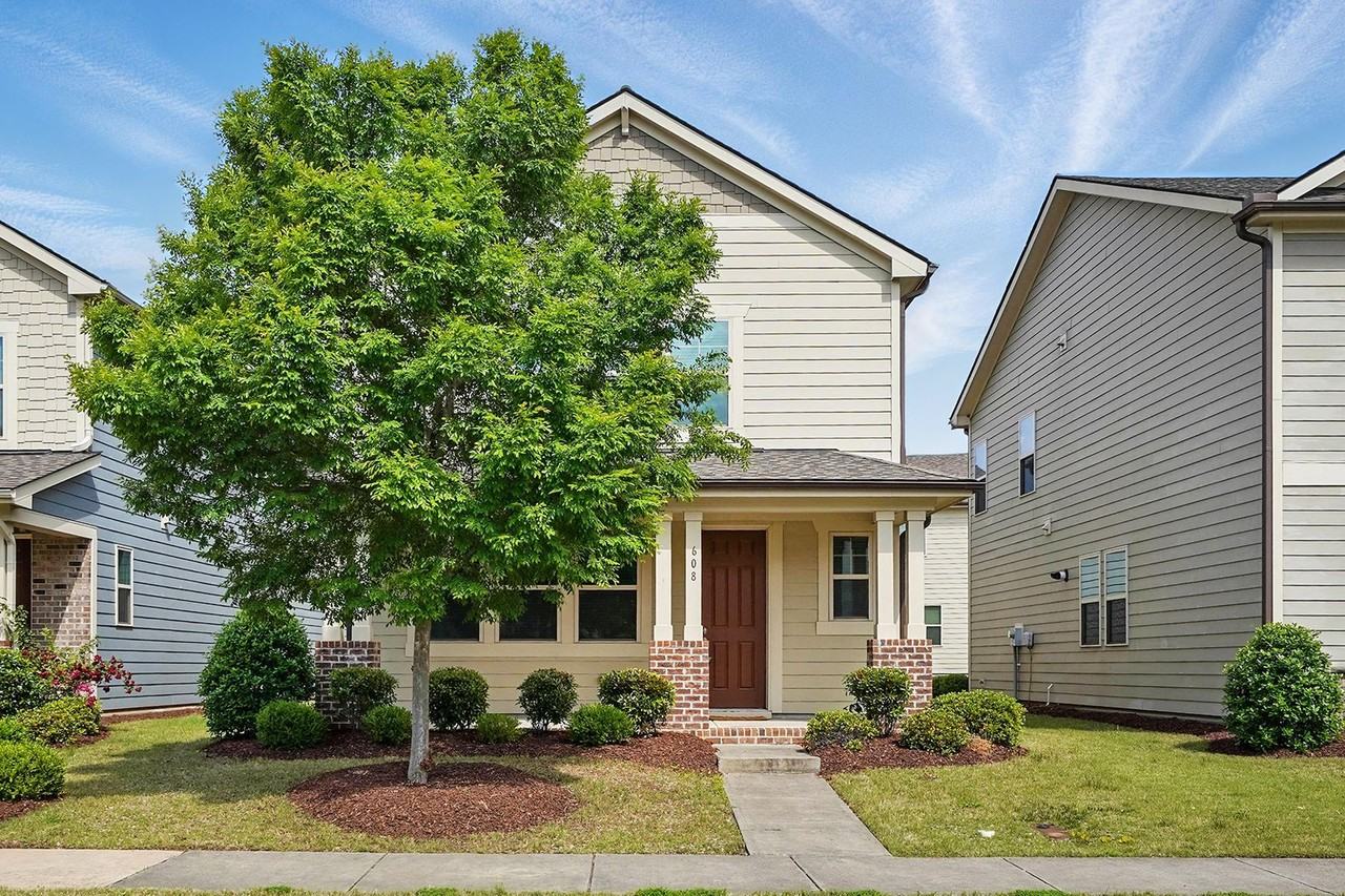 608 Liberty Hill Pass - Photo 3 of 29