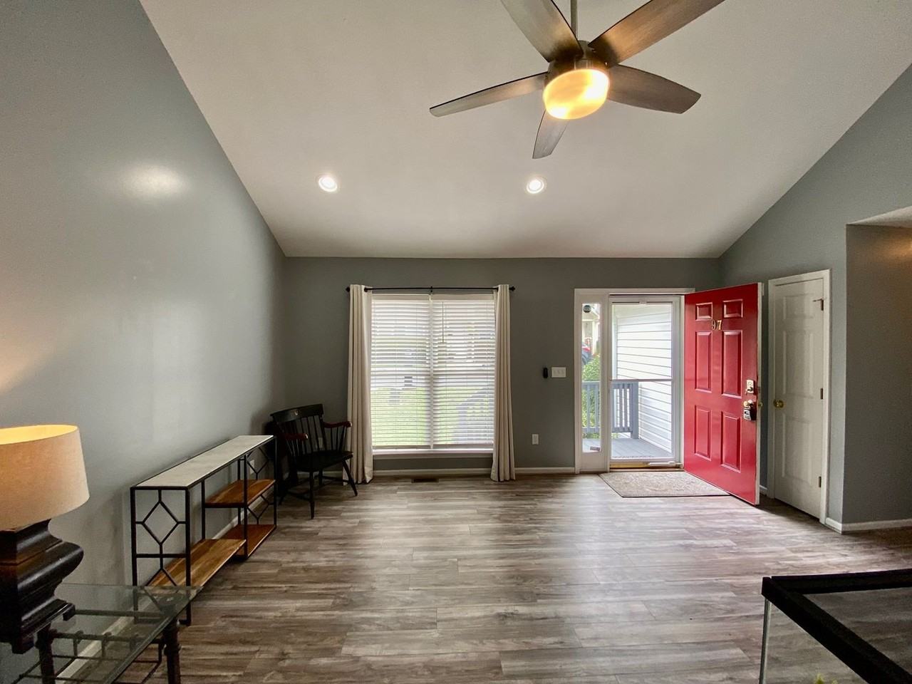 97 Rotunda Cir - Photo 6 of 50