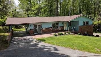 featured image of 17 Due West Rd