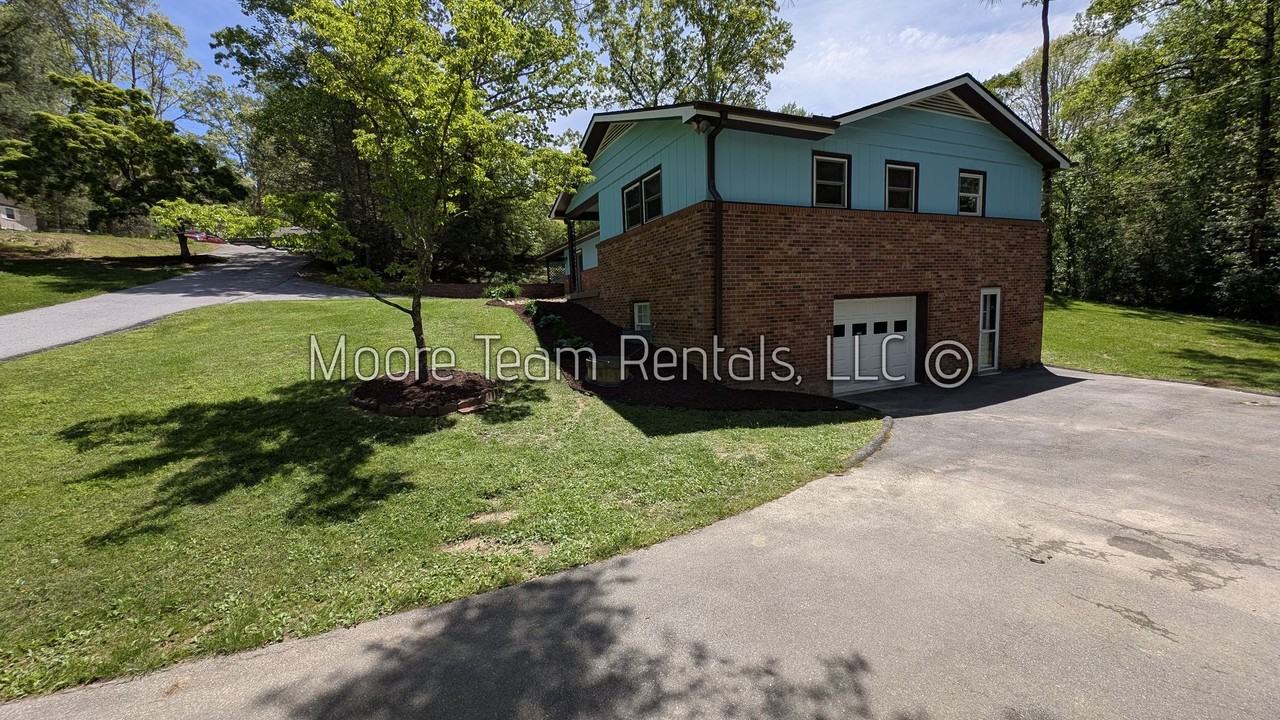 17 Due West Rd - Photo 4 of 36