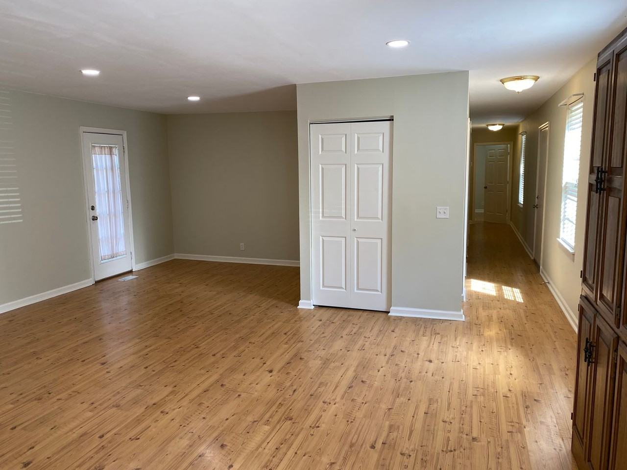 748 Meadowlark Dr - Photo 6 of 27