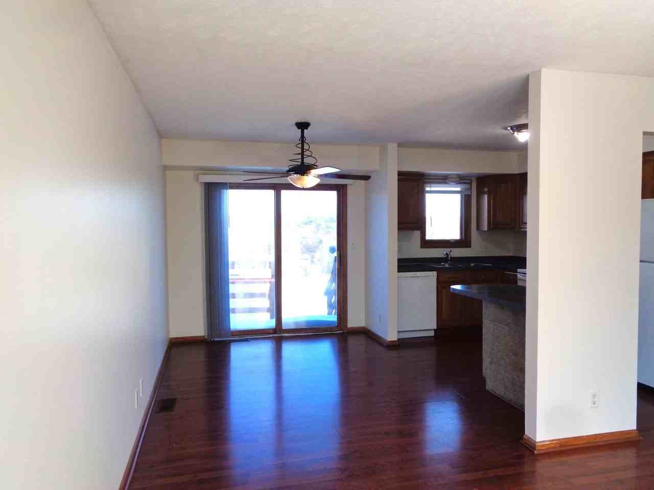 2721 Nw 55th St - Photo 3 of 12