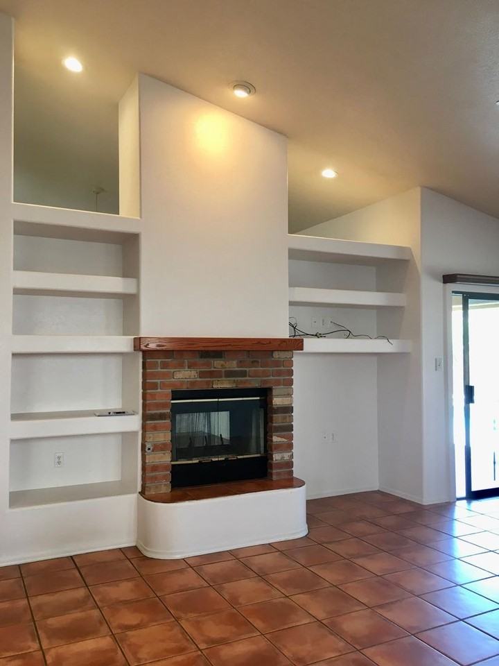 10312 S Fairway Loop - Photo 3 of 25