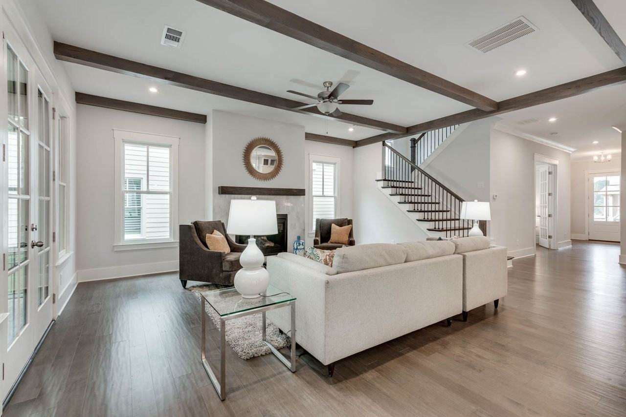 115 Walkers Ct - Photo 3 of 42