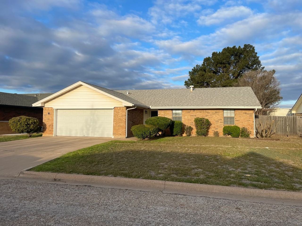 4342 Bluebonnet Ct - Photo 2 of 28