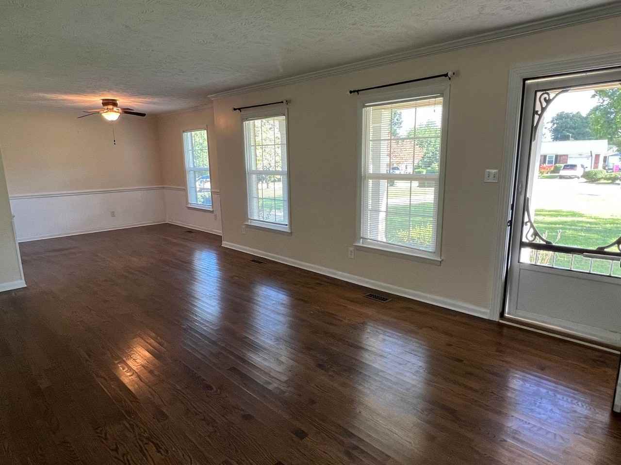 5961 Chinas Ct - Photo 2 of 26