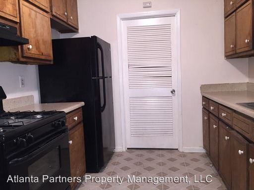 Williamsburg Trace - Photo 3 of 27