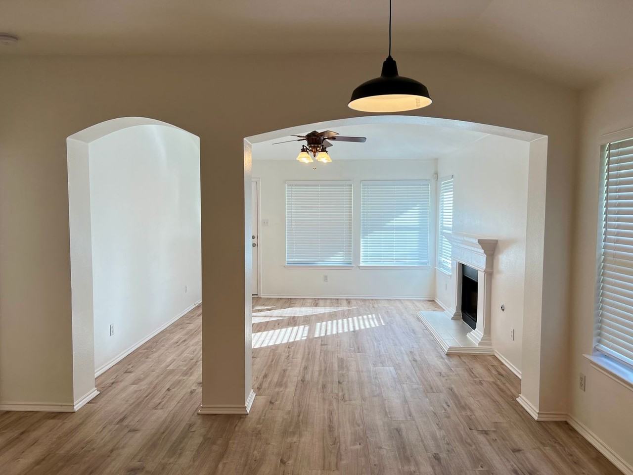 10605 Royal Tara Cv - Photo 6 of 16