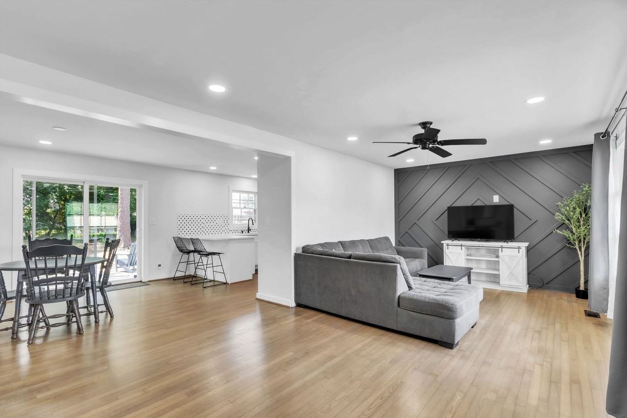 606 Dandridge Dr - Photo 5 of 28